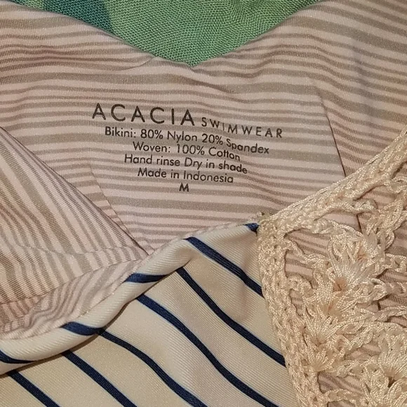 Acacia cape cod teahupoo onepiece M NWOT teahupo'o - Picture 9 of 12